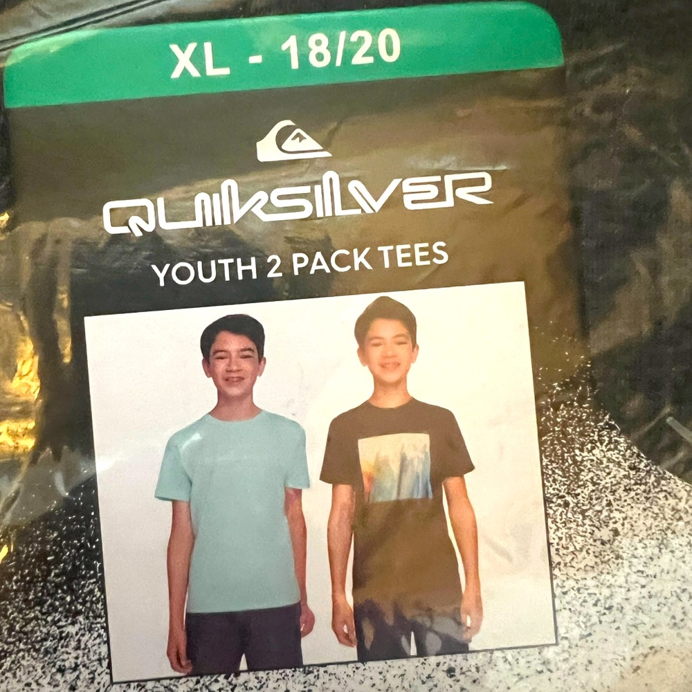 T shirt set